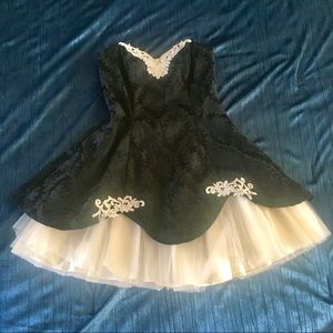 Vintage 80’s Roberta Cocktail Dress Size 8